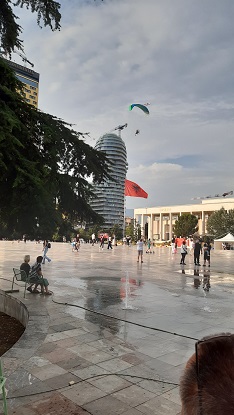 Tirana Motorschirmflieger